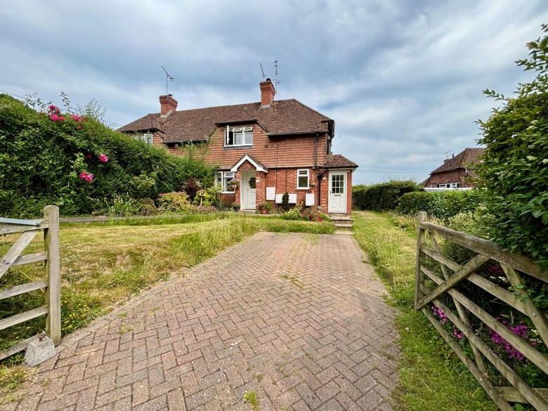 Click the photo for more details of Coronation Cottages, Robertsbridge, East Sussex