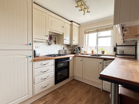 Click the photo for more details of Coronation Cottages, Robertsbridge, East Sussex