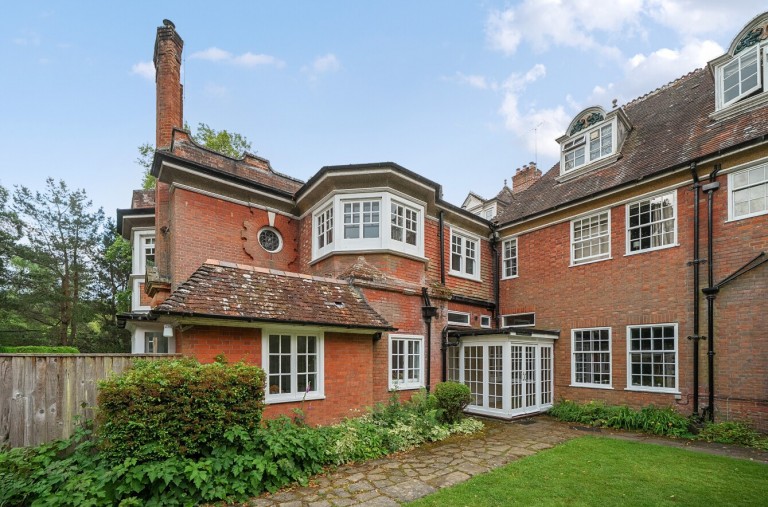 Images for Bank, Lyndhurst, SO43