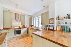 Images for Bank, Lyndhurst, SO43