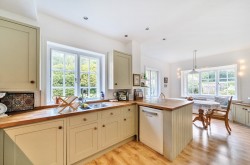 Images for Bank, Lyndhurst, SO43