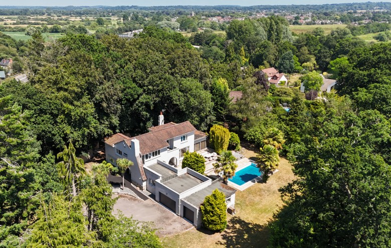 Click the photo for more details of Hurn Road, Ringwood, BH24