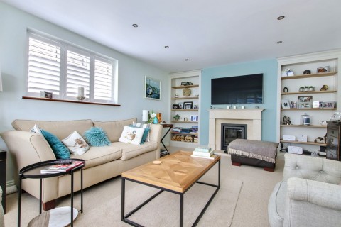 Click the photo for more details of Barnes Lane, Milford on Sea, Lymington, SO41