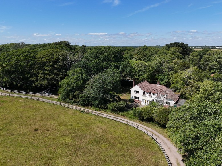 Click the photo for more details of Wainsford Road, Pennington, Lymington, SO41