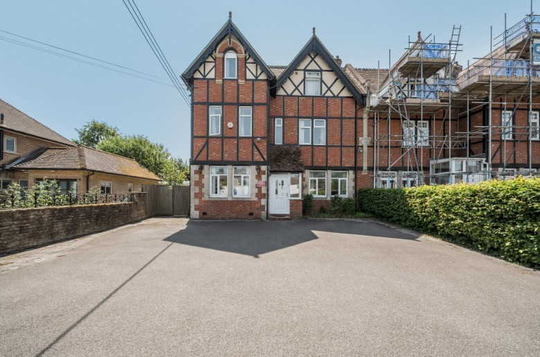 Click the photo for more details of Boreham Road, Warminster, Wiltshire