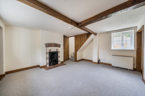 Click the photo for more details of Sutton Veny, Warminster, Wiltshire