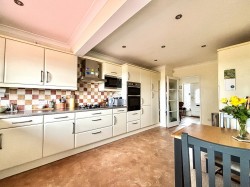 Images for Tollgates, Battle, East Sussex