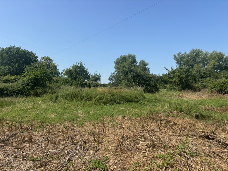 Click the photo for more details of Glastonbury Road, Meare, Somerset