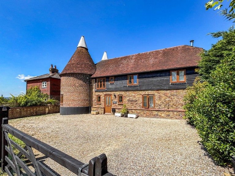 Images for Staplecross, Robertsbridge, East Sussex