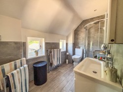 Images for Staplecross, Robertsbridge, East Sussex