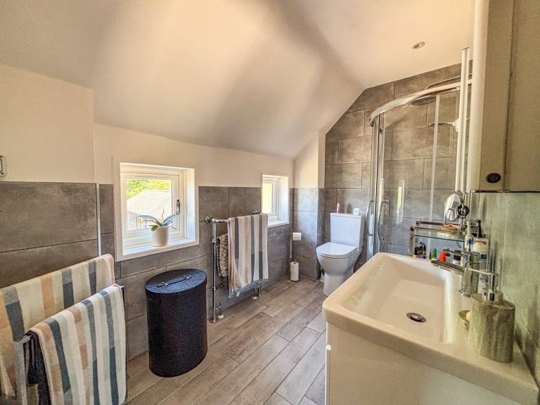 Images for Staplecross, Robertsbridge, East Sussex