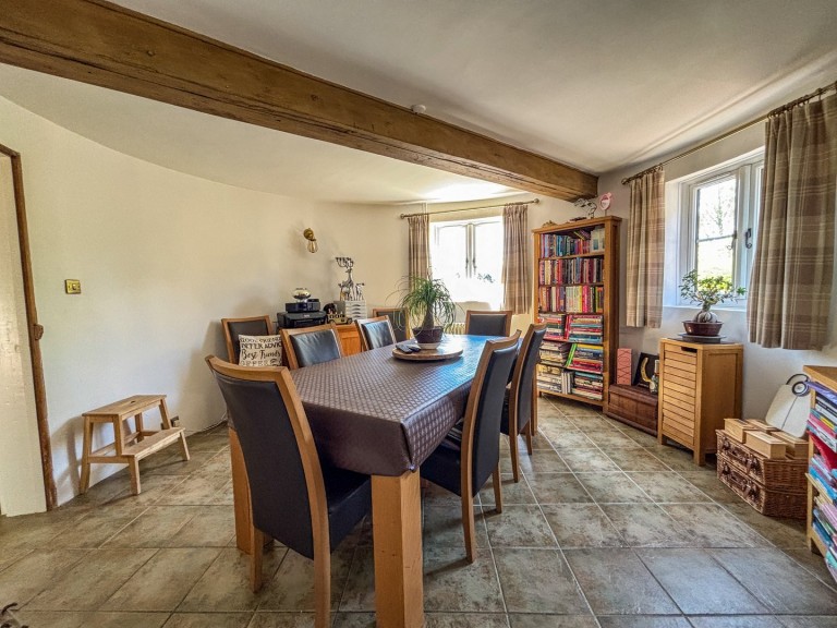 Images for Staplecross, Robertsbridge, East Sussex
