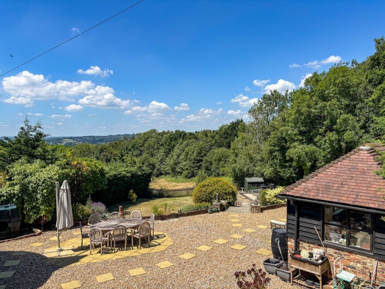 Images for Staplecross, Robertsbridge, East Sussex