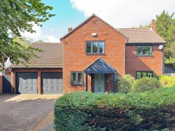 Images for Avon Park, Ringwood, BH24