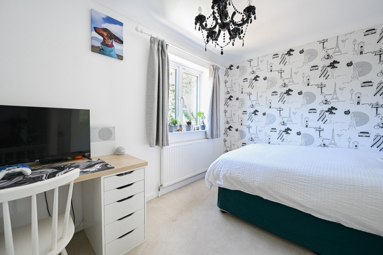 Images for Avon Park, Ringwood, BH24