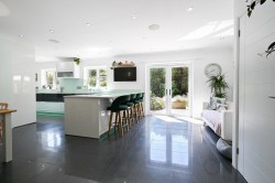 Images for Avon Park, Ringwood, BH24