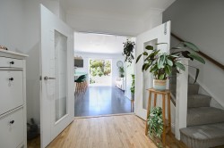 Images for Avon Park, Ringwood, BH24