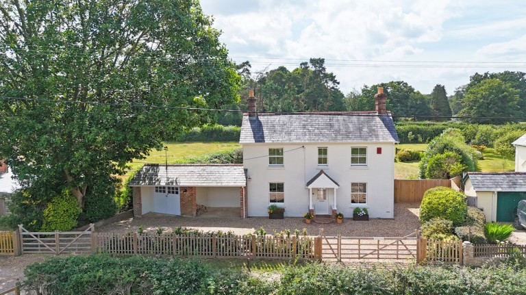 Images for Southfield Lane, Burley, Ringwood, BH24