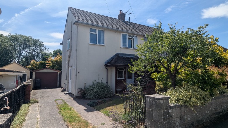 Click the photo for more details of Welsford Avenue, Wells, Somerset