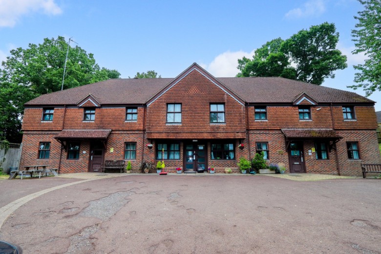 Click the photo for more details of Bishops Lane, Robertsbridge, East Sussex