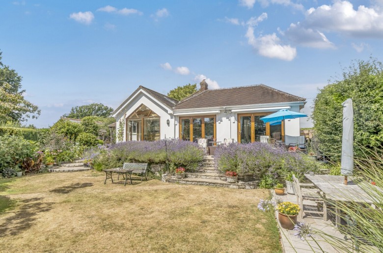 Click the photo for more details of Pitmore Lane, Sway, Lymington, SO41