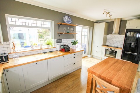 Click the photo for more details of The Green, Ninfield, East Sussex