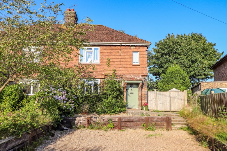 Click the photo for more details of North Street, Waldron, East Sussex
