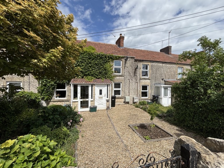Click the photo for more details of Charlton Road, Midsomer Norton, Radstock, Somerset