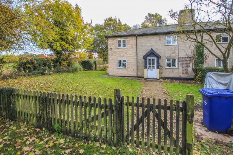 Click the photo for more details of Broom Pin, Higham, Bury St. Edmunds
