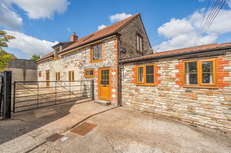 Click the photo for more details of Main Street, Farrington Gurney, Bristol, Somerset