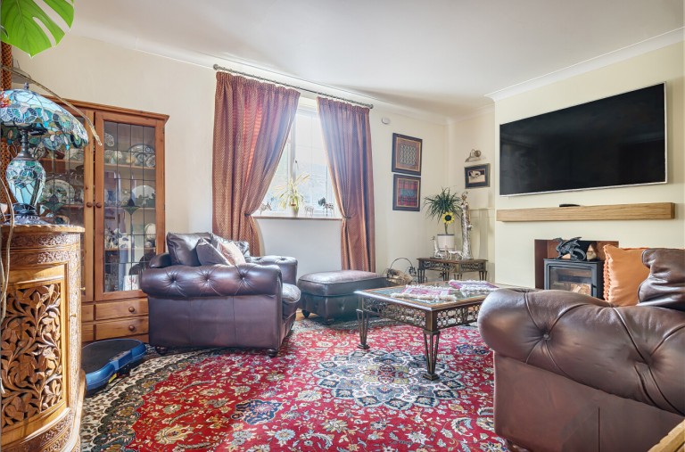 Images for Wellhead Lane, Westbury, Wiltshire