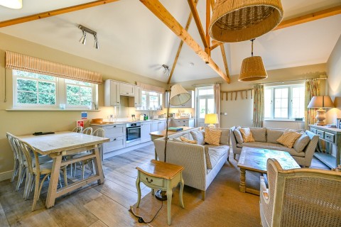 Click the photo for more details of Sopley, Christchurch, BH23