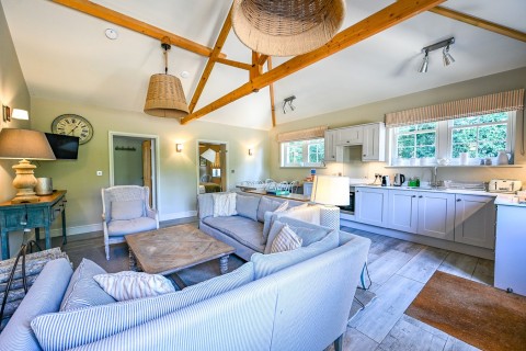 Click the photo for more details of Sopley, Christchurch, BH23