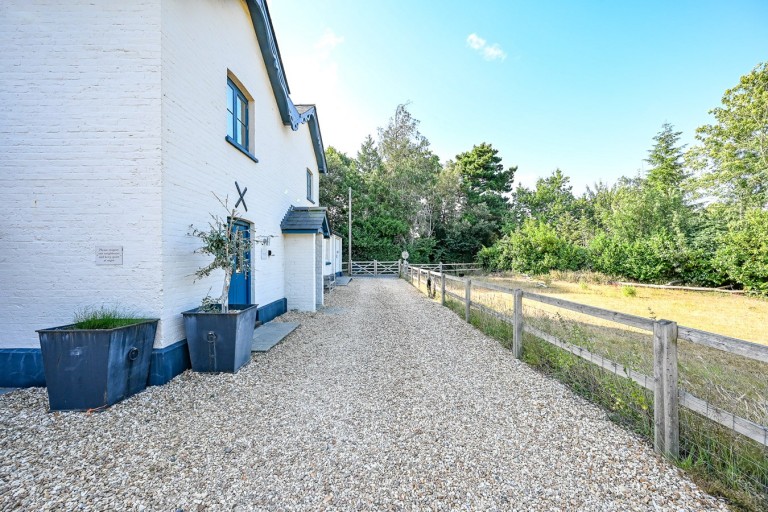 Images for Sopley, Christchurch, BH23