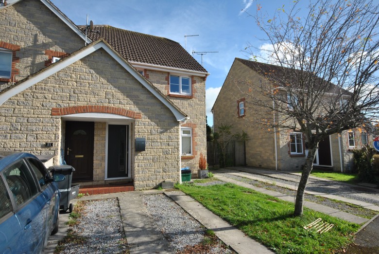 Click the photo for more details of Felsberg Way, Cheddar, Somerset