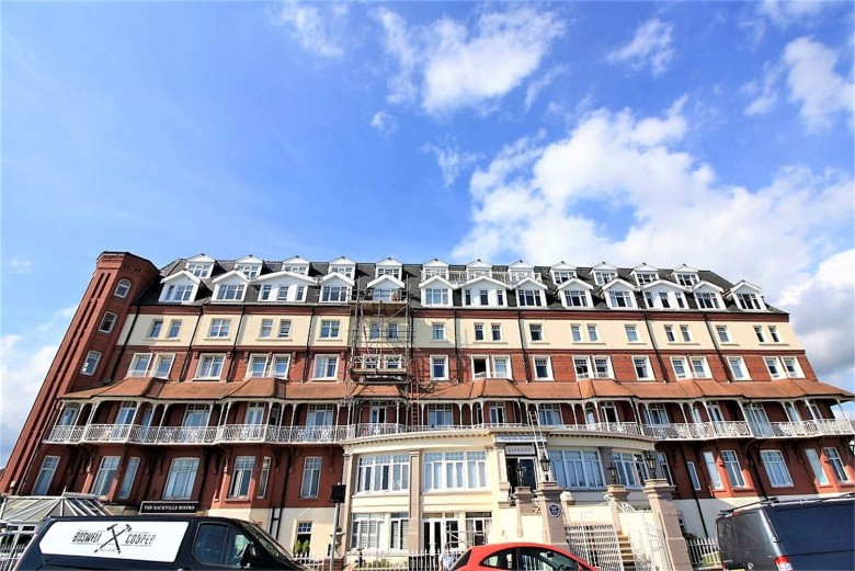 Click the photo for more details of De la Warr Parade, Bexhill-on-Sea, East Sussex