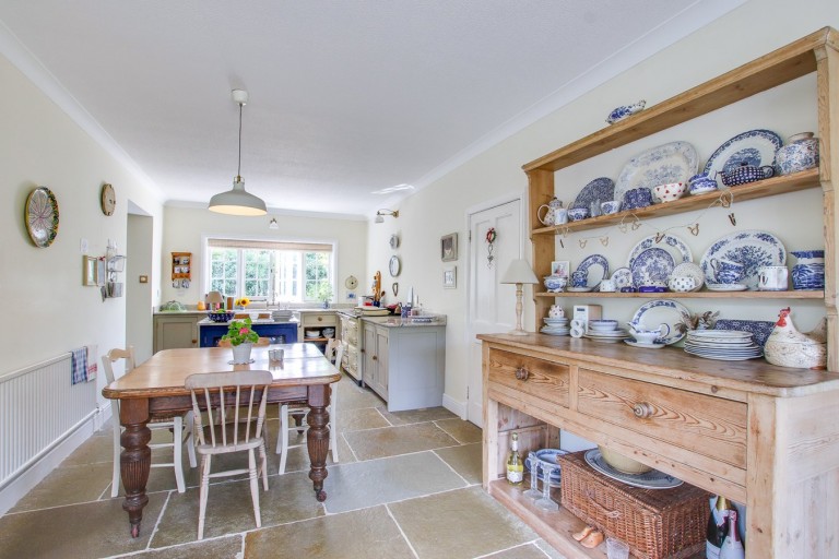 Images for Bank, Lyndhurst, SO43