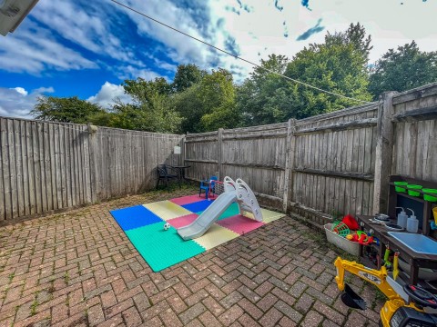 Click the photo for more details of Falconers Drive, Battle, East Sussex