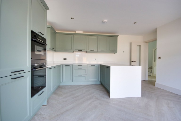 Images for Kings Farm Lane, Hordle, Lymington, SO41