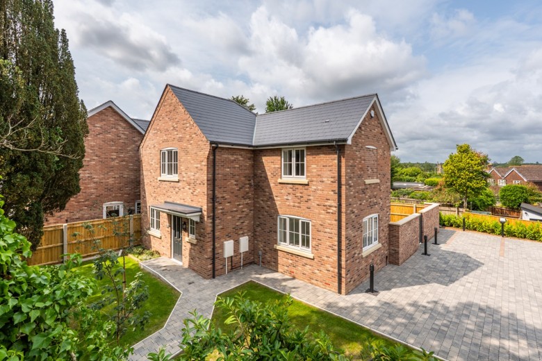 Click the photo for more details of Christchurch Road, Ringwood, BH24