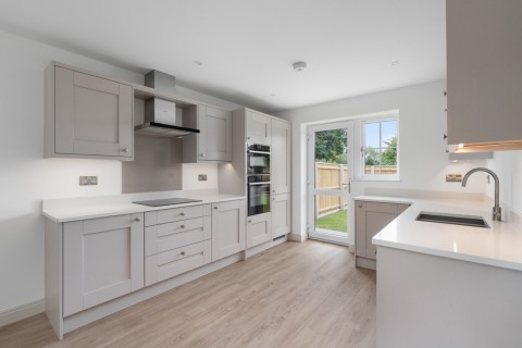 Click the photo for more details of Christchurch Road, Ringwood, BH24