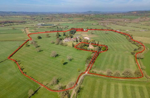 Click the photo for more details of Hornblotton, Shepton Mallet, Somerset