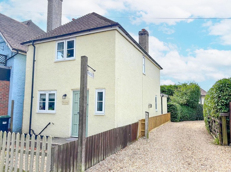 Click the photo for more details of Station Road, Sway, Lymington, SO41