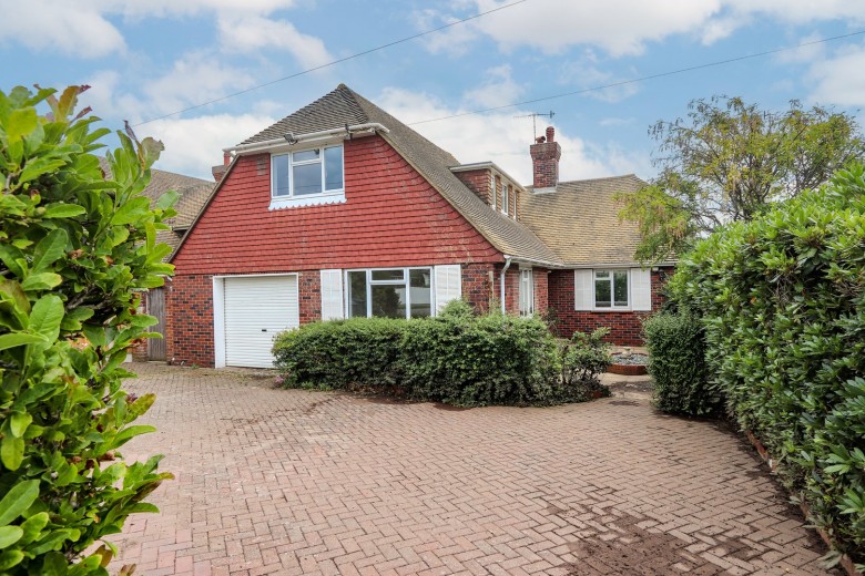 Click the photo for more details of Cooden Drive, Bexhill-on-Sea, East Sussex