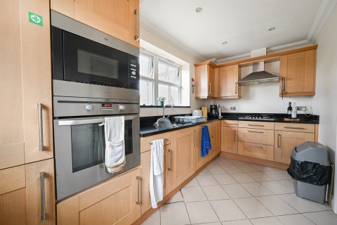 Click the photo for more details of Old Forge Close, Ringwood, BH24
