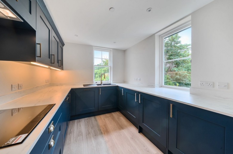 Click the photo for more details of Pikes Hill, Lyndhurst, SO43