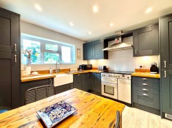 Images for Tollgates, Battle, East Sussex