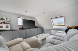 Images for Pullens Orchard, West Pennard, Somerset