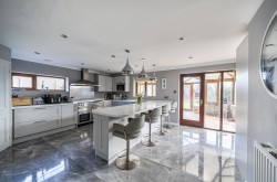 Images for Pullens Orchard, West Pennard, Somerset