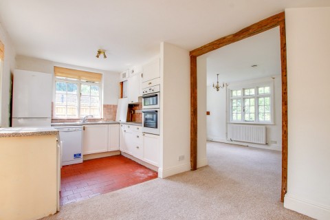 Click the photo for more details of Pikes Hill, Lyndhurst, SO43